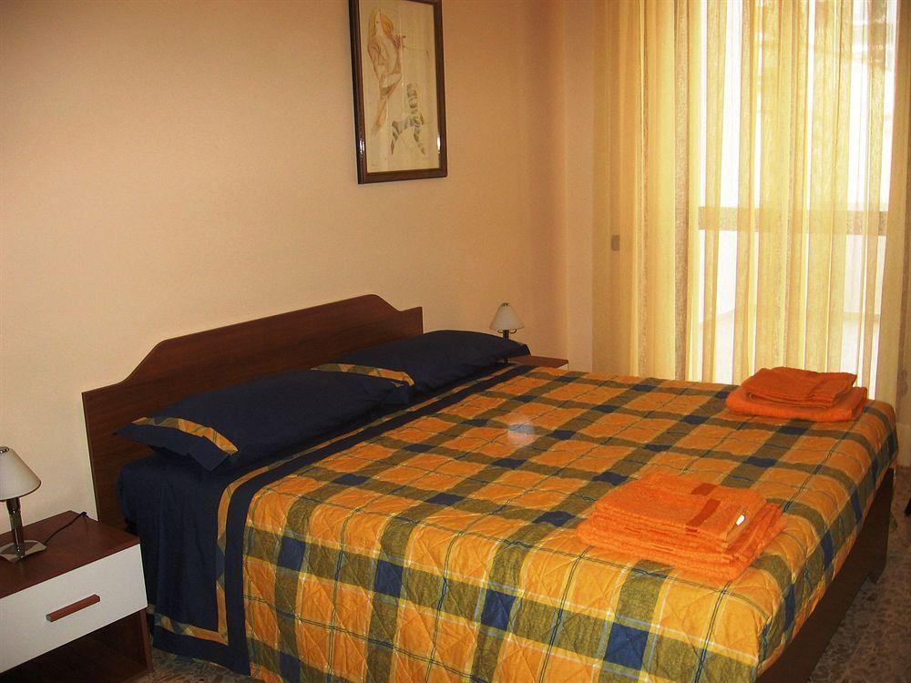 B&B Piazza 300Mila レッチェ エクステリア 写真