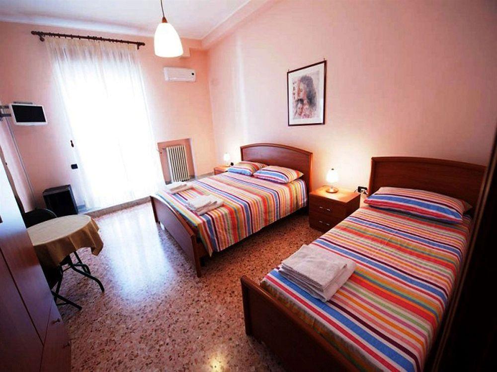 B&B Piazza 300Mila レッチェ エクステリア 写真
