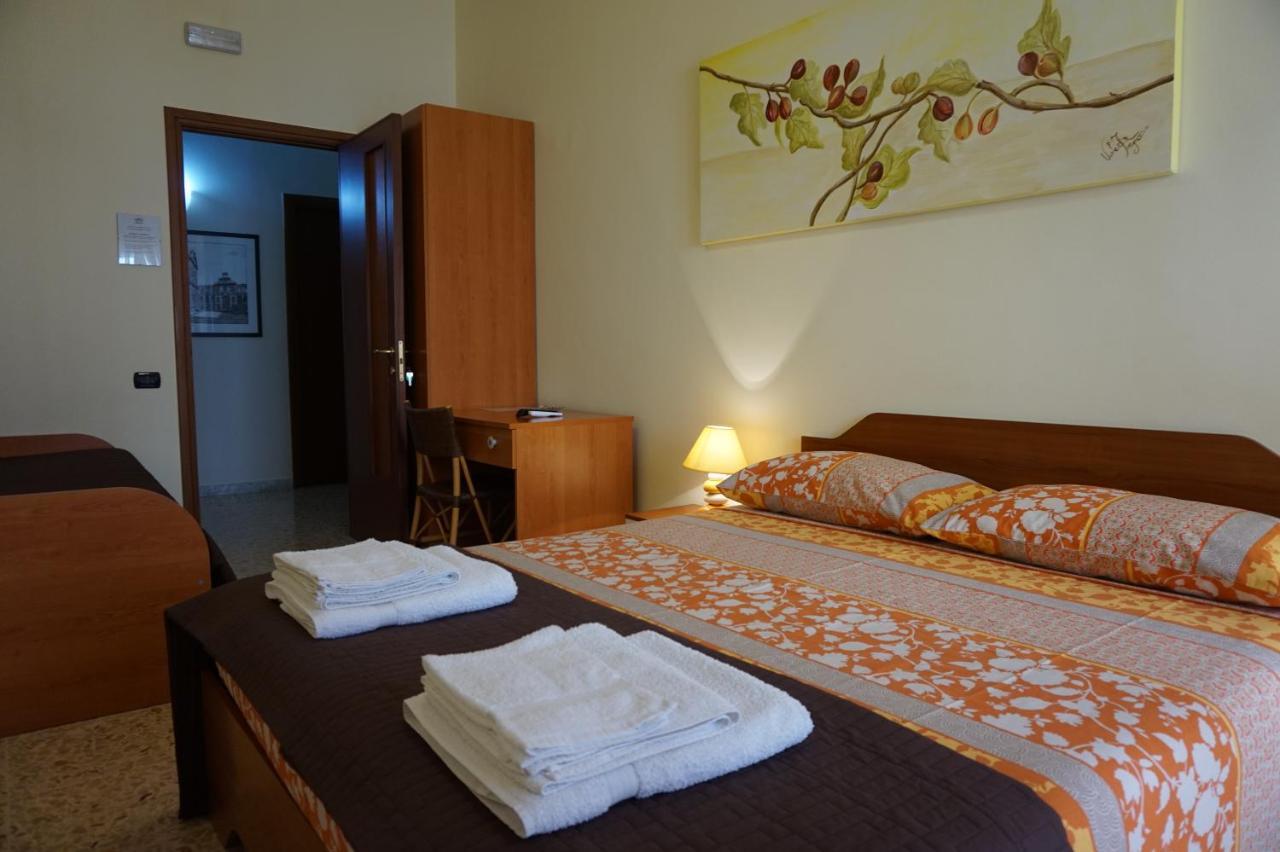 B&B Piazza 300Mila レッチェ 部屋 写真